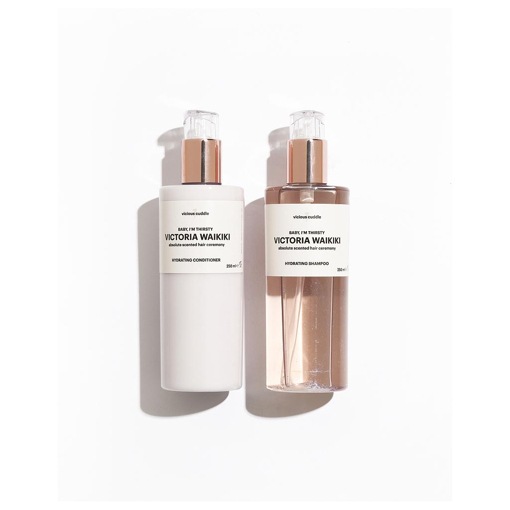 Victoria Waikiki Baby I'm Thirsty Kit Vicious Cuddle Shampoo &amp; Conditioner Idratanti